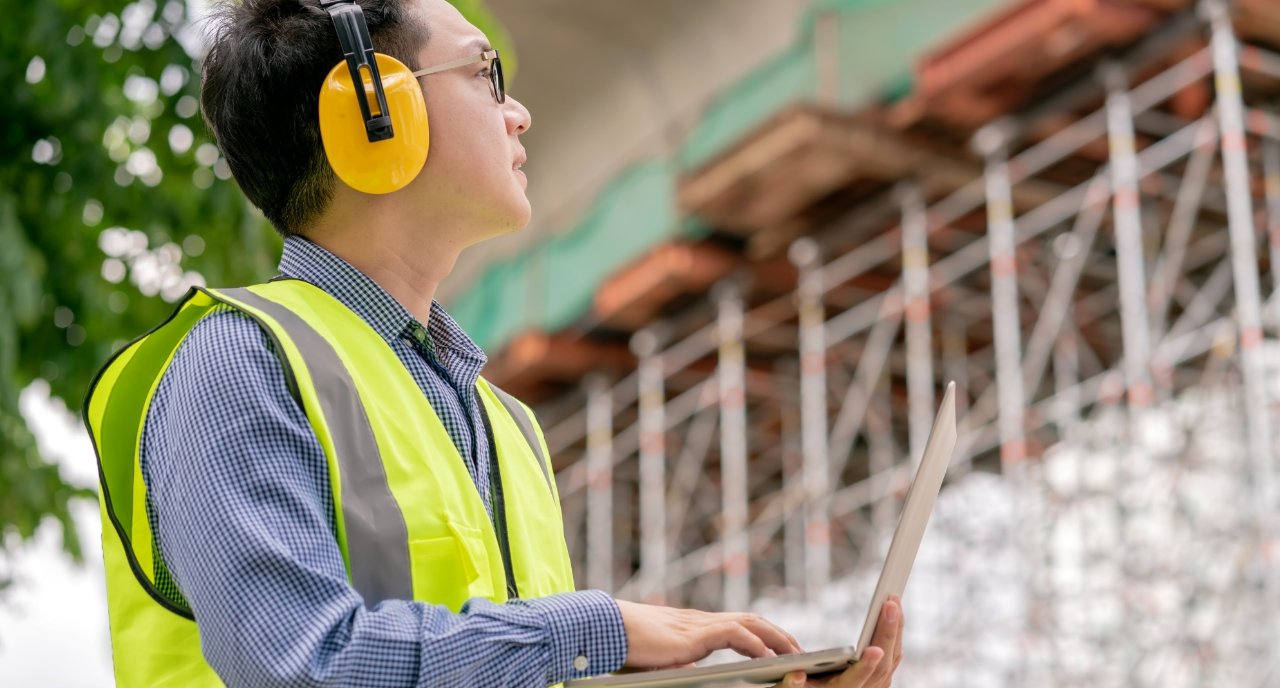 Safe worker
